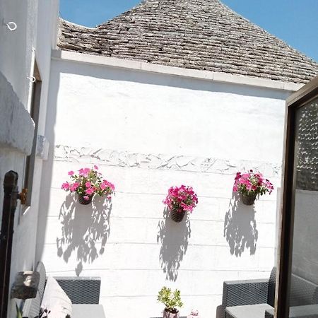 אלברובלו "B&B La Lanterna" Trulli & Dimore Storiche מראה חיצוני תמונה