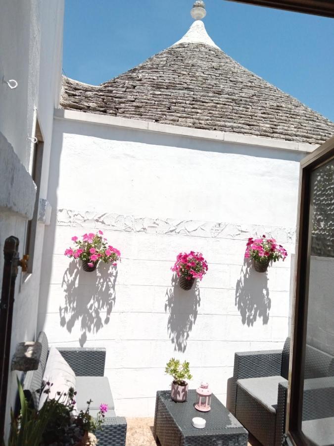 אלברובלו "B&B La Lanterna" Trulli & Dimore Storiche מראה חיצוני תמונה